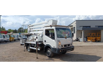 Camion avec nacelle OIL&STEEL