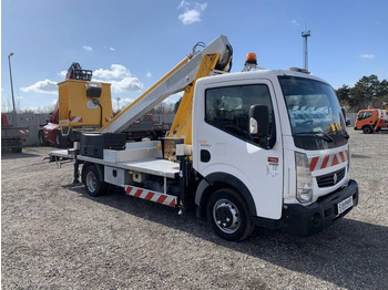 Camion avec nacelle RENAULT Maxity