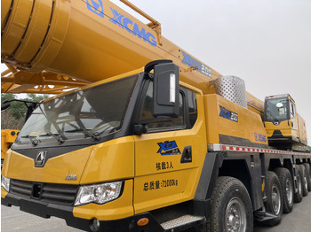 Grue XCMG XCA200