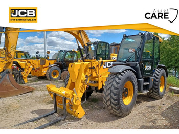 Chariot télescopique JCB