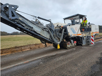 Fraiseuse à froid WIRTGEN