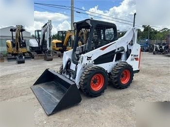 Mini chargeuse BOBCAT S590