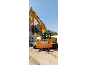 Pelle sur chenille JCB JS210LC