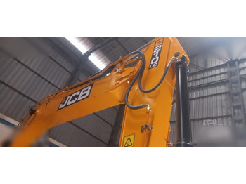 Pelle sur chenille JCB JS210LC