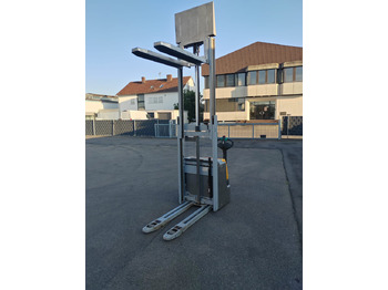 Gerbeur Jungheinrich EJC 112z/ remote control/ acid protect/ initial/ 511h: photos 5