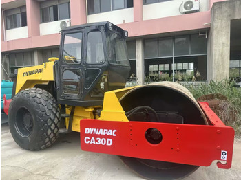 Compacteur DYNAPAC