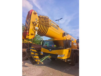 Grue tout-terrain XCMG XCA160