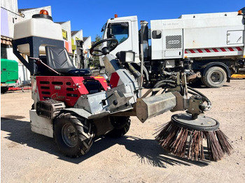 Balayeuse industrielle Cochet Balayeuse de désherbage automotrice Gecko (NET DE TVA): photos 5