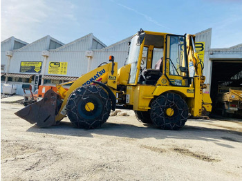 Tractopelle KOMATSU Tractopelle WB70 (NET DE TVA): photos 2