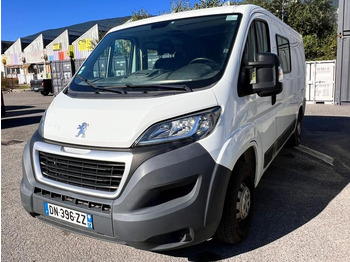 Fourgon utilitaire PEUGEOT Boxer