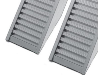 Rampe de chargement neuf RAMPES ALUMINIUM RAMPE DE CHARGEMENT 1 METRE 7T: photos 3 Rampe de chargement neuf RAMPES ALUMINIUM RAMPE DE CHARGEMENT 1 METRE 7T: photos 3