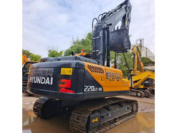 Pelle sur chenille HYUNDAI