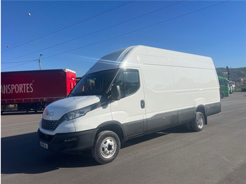 Fourgon utilitaire IVECO Daily 35c16