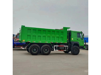 Camion benne SINOTRUK HOWO