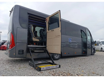Minibus IVECO Daily 70c21