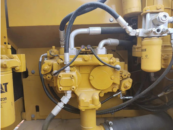 Pelle sur chenille CAT 320D: photos 5