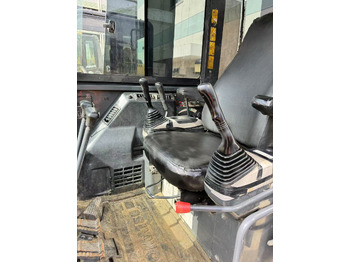 Mini pelle KOMATSU PC56: photos 4