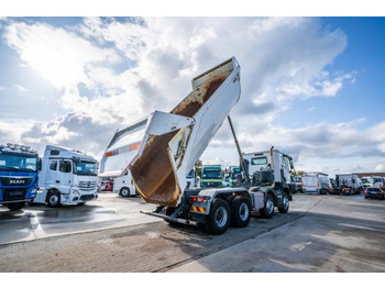 Camion benne Renault K 480 + BENNE ENROCHEMENT HARDOX: photos 4