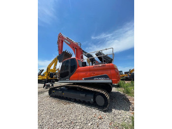 Pelle sur chenille DOOSAN DX300