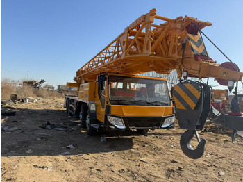 Grue mobile XCMG QY50K Truck Crane 50t used crane: photos 2