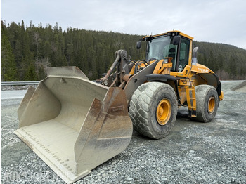 Chargeuse sur pneus VOLVO L150G