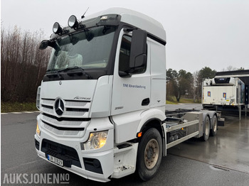 Camion porte-conteneur/ Caisse mobile MERCEDES-BENZ Actros