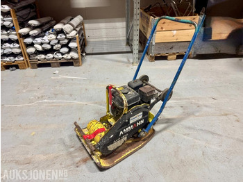 Matériel de chantier AMMANN