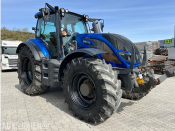 Tracteur agricole VALTRA T234