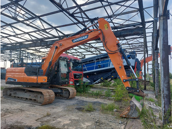 Pelle sur chenille DOOSAN DX140LC-5: photos 3