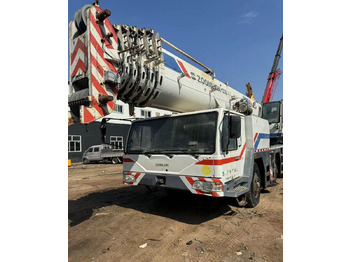 Grue mobile ZOOMLION QY130V