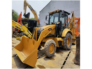 Tractopelle CATERPILLAR 420F