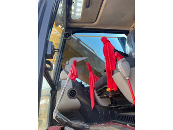 Pelle sur chenille Komatsu PC 210-8: photos 3 Pelle sur chenille Komatsu PC 210-8: photos 3