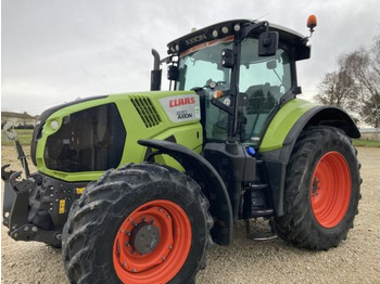 Tracteur agricole CLAAS Axion 820