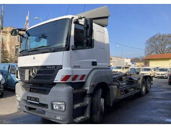 Camion ampliroll MERCEDES-BENZ Axor 2543