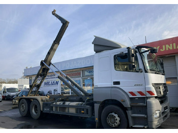 Camion ampliroll MERCEDES-BENZ Axor 2543