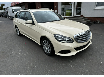Voiture MERCEDES-BENZ