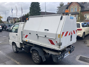 Benne à ordures ménagères Piaggio Piaggio Porter Śmieciarka Wywrotka 2015: photos 4