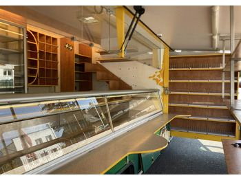 Camion magasin Renault Master Autosklep wędlin sklep bar Gastronomiczny Food Truck Foodtruck Borco: photos 4 Camion magasin Renault Master Autosklep wędlin sklep bar Gastronomiczny Food Truck Foodtruck Borco: photos 4