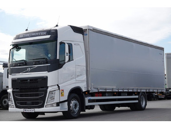 Camion à rideaux coulissants VOLVO FH 500