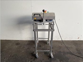 Machine d'emballage et de conditionnement