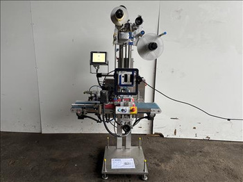 Machine d'emballage et de conditionnement