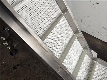 Convoyeur NNP Flighted elevator conveyor: photos 4