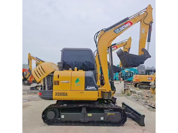 Mini pelle XCMG XE60DA