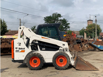 Mini chargeuse Bobcat S 570: photos 5