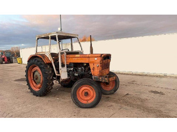 Tracteur agricole FIAT