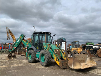 Tractopelle JCB 3CX