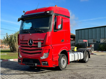 Camion fourgon Mercedes-Benz Actros 963-4-A: photos 4