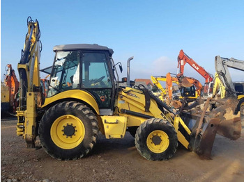 Tractopelle New Holland B 100 B: photos 5
