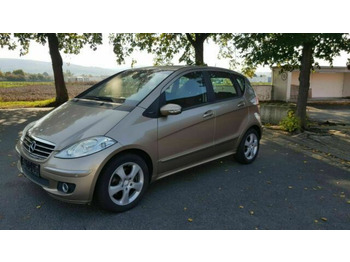Voiture MERCEDES-BENZ