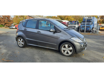 Voiture MERCEDES-BENZ